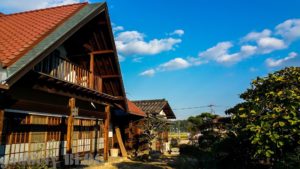 忙しい大都会岡山の郊外で現代人の心を癒すカフェ「珈琲と人」