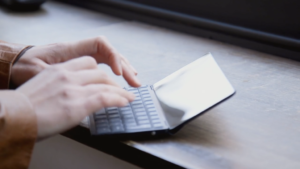 若者のタッチキーボード離れ GPD WINに続け PDA回帰がますます加速！Gemini PDA に注目