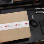 One Netbook One Mix 2S Mission: Impossible Fallout限定モデルの外観はこんな感じ 漆黒カラーもカッコイイ!
